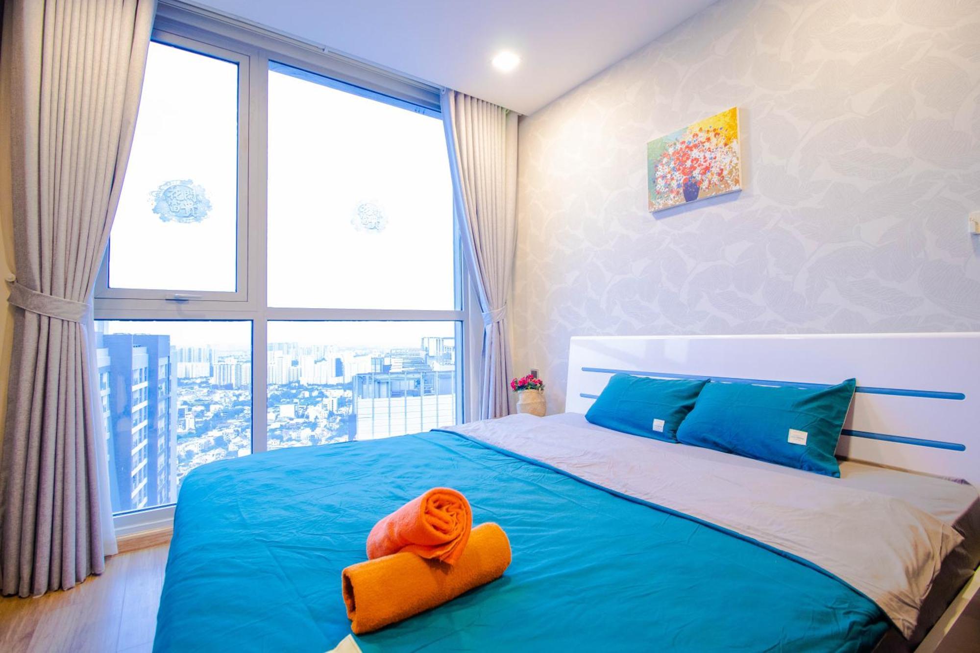 Chalton Suites - Landmark 81 Area, Ice Rink & Grand Park Ho Chi Minh City Exterior photo