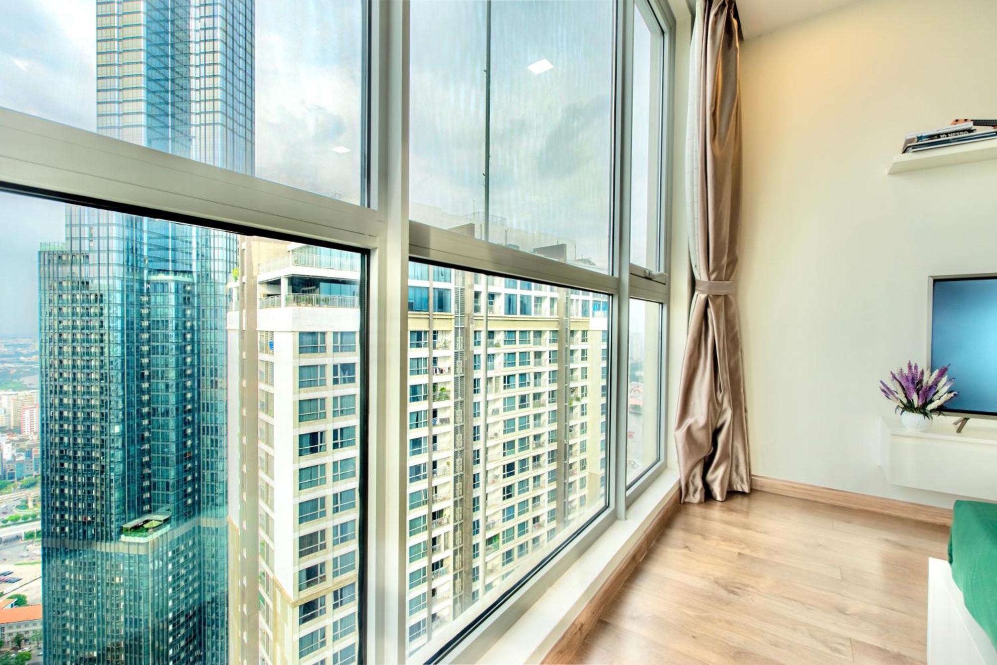 Chalton Suites - Landmark 81 Area, Ice Rink & Grand Park Ho Chi Minh City Exterior photo