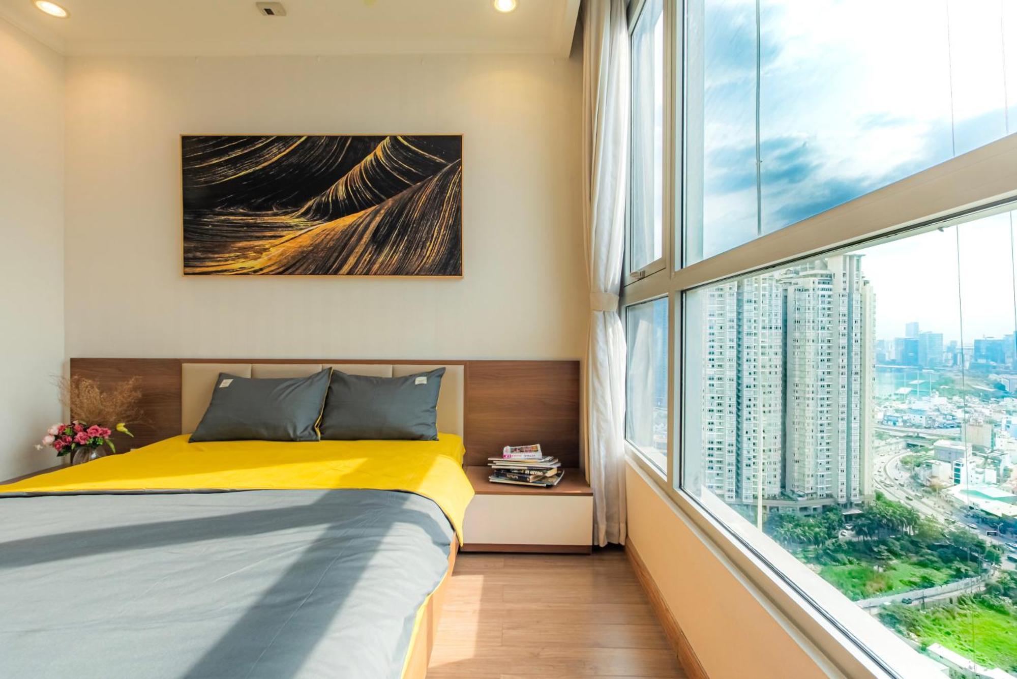Chalton Suites - Landmark 81 Area, Ice Rink & Grand Park Ho Chi Minh City Exterior photo