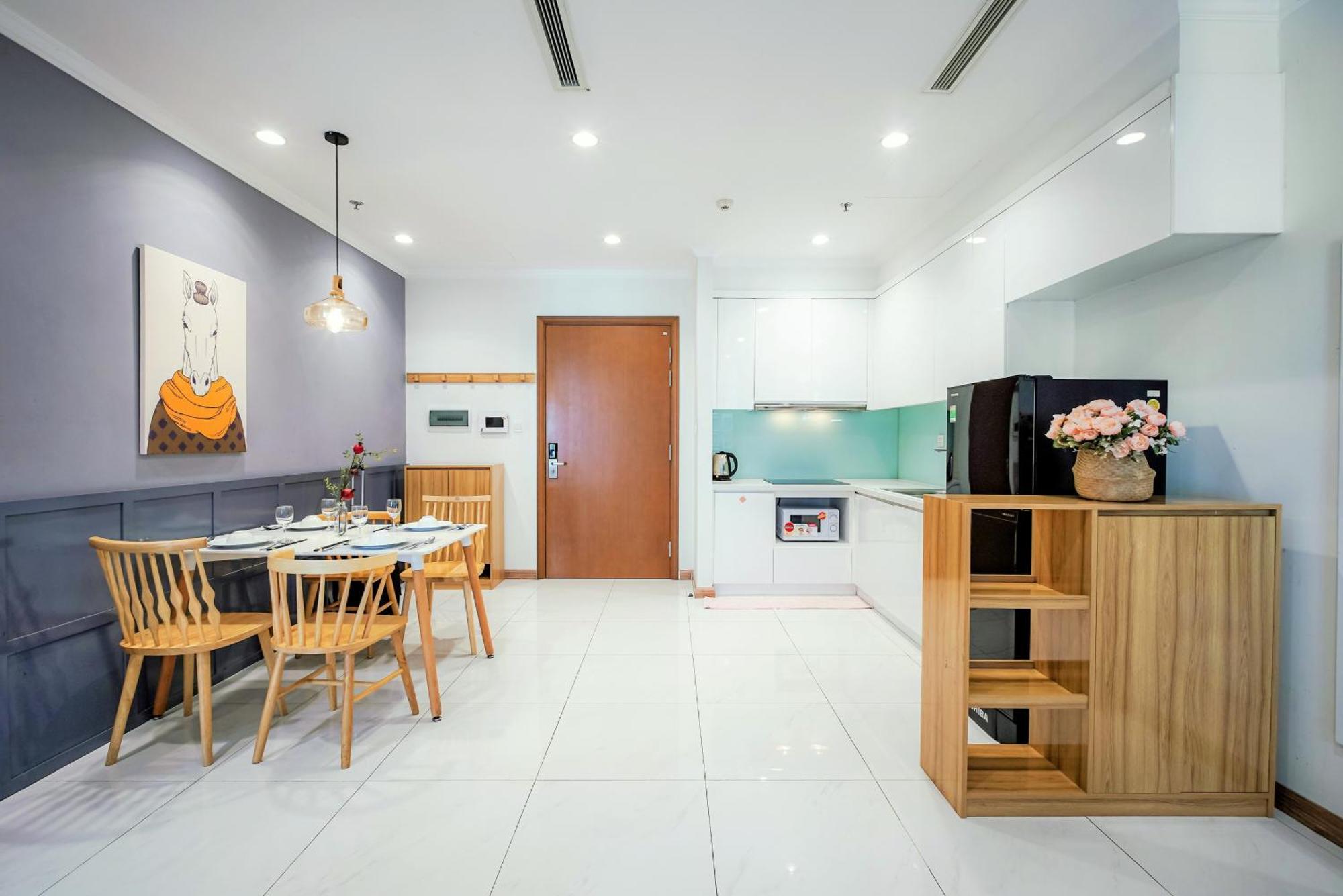 Chalton Suites - Landmark 81 Area, Ice Rink & Grand Park Ho Chi Minh City Exterior photo